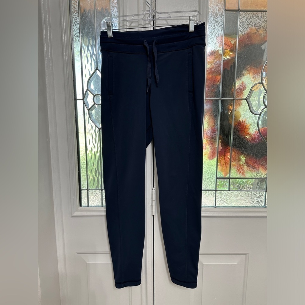 Lululemon Track Pants 28” inseam in Deep Navy size 4